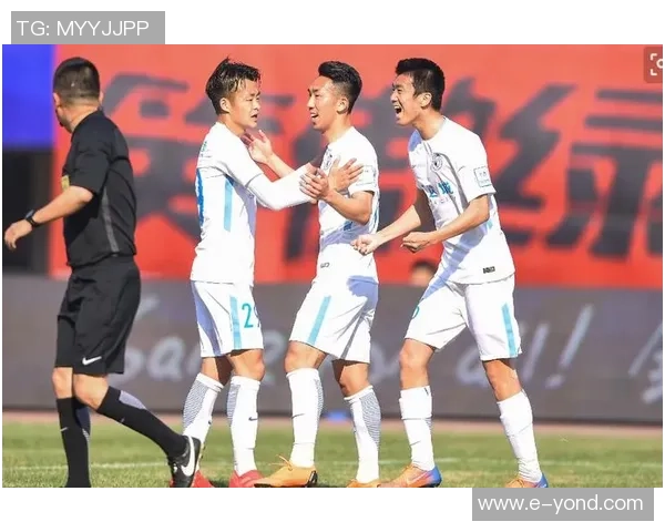 2018年大连一方对阵上海上港全场精彩回顾与赛后分析